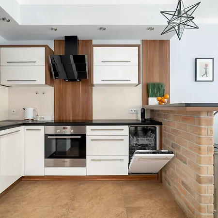 Przytulny Jasny Z Balkonem Oraz Parkingiem By Renters Apartamento *