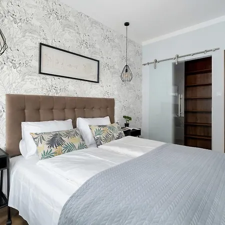 Apartamento Przytulny Jasny Z Balkonem Oraz Parkingiem By Renters *