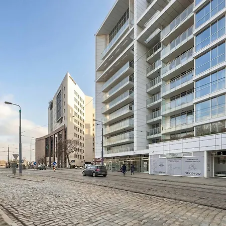 Przytulny Jasny Z Balkonem Oraz Parkingiem By Renters